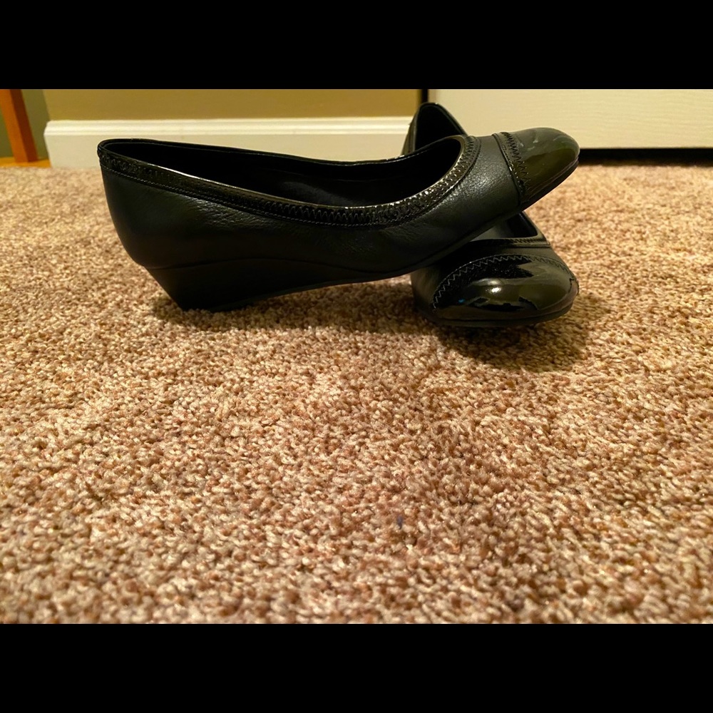 Cole Haan Ballet wedge in black